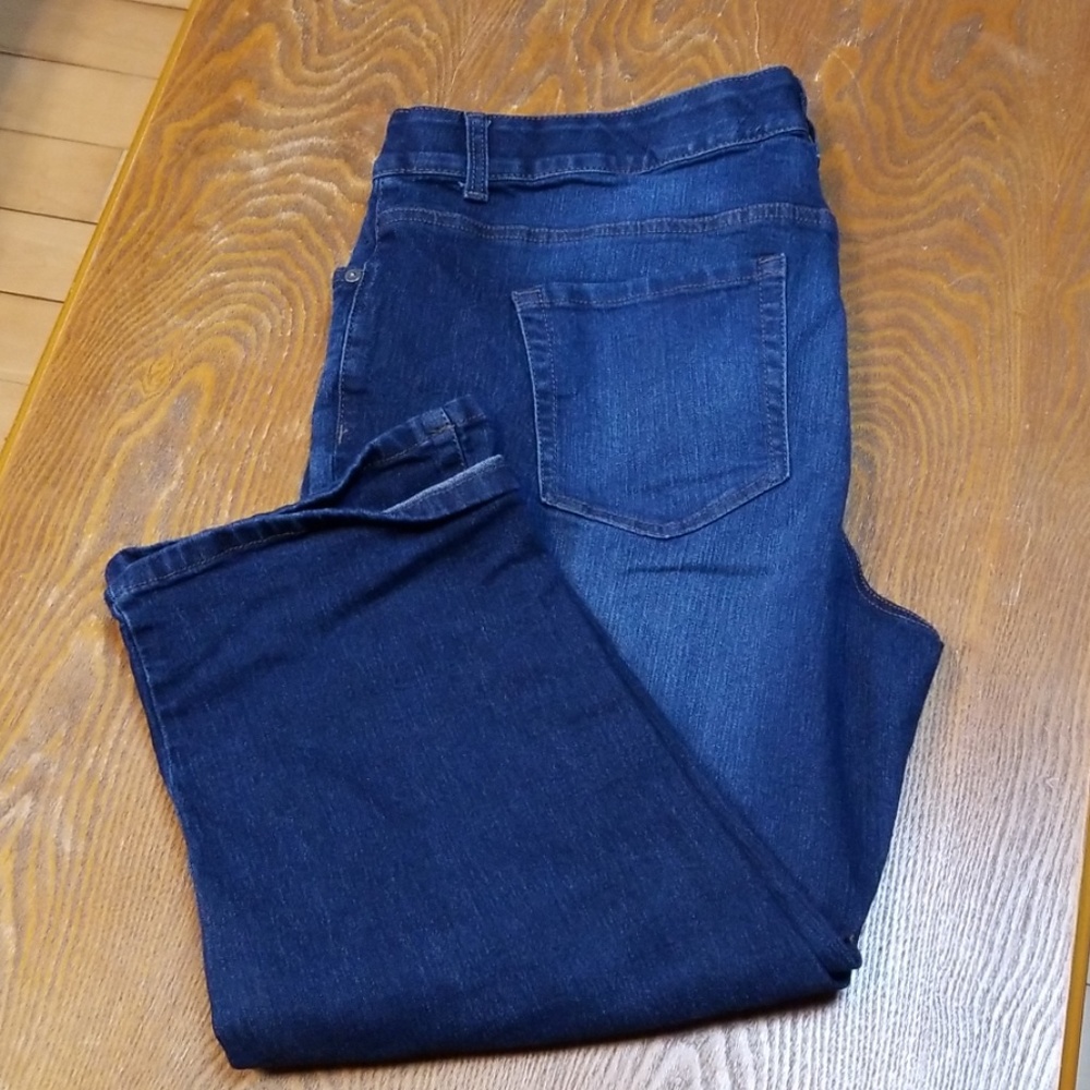 Terra sky 16W boyfriend cut capri
